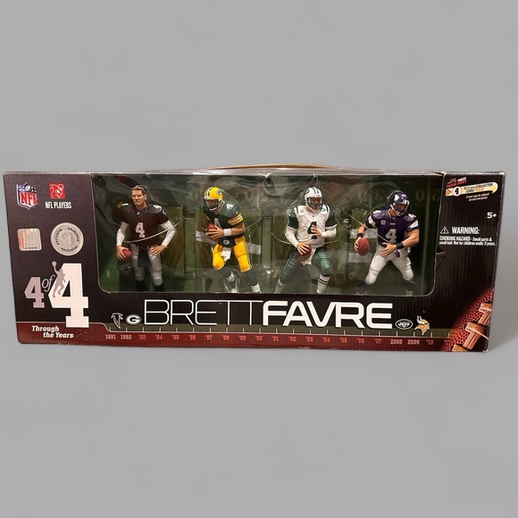 Brett Favre Through The Years Collectable Action Figures - Picture 3 of 11